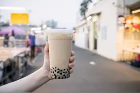 奶茶不怕死！37万家公司十店九亏，每月上万新玩家带资入场图片