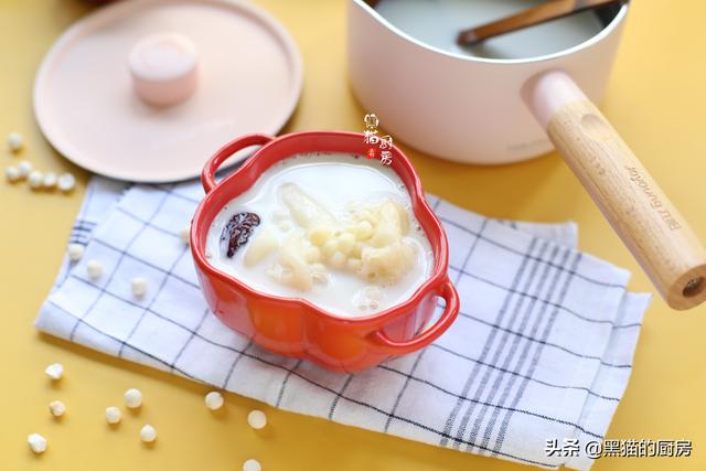 纯牛奶炖花胶热量 2026年纯牛奶炖花胶热量多少