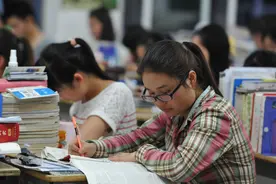 二本生扎堆考研，初试通过却在复试中频繁被刷，听听导师怎么说图片