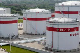 中国首次释放战略石油储备，向市场释放了哪些信号？图片
