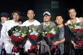 吴京当年探班赵文卓，赵文卓晒五大高手合影，期待他们同框图片