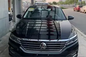 7.99万起！体验大众朗逸，外观大气商务，车内大空间，三大件可靠图片