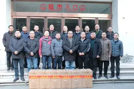 安康市林业局、市纪委监委驻市扶贫局纪检组领导 赴紫阳县慰问驻村扶贫干部图片