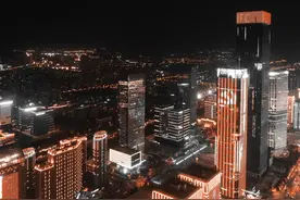 西安高新区CBD美爆的夜景图片