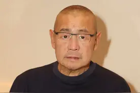 香港富商刘銮雄，也无奈割肉了图片