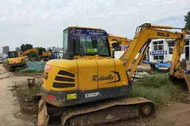 两年内，张刚辉带动朋友买了29台临工挖机，谁的魔力更大？图片