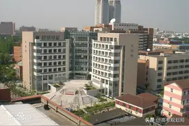复旦大学最热门、分数最高、就业最好的院系之一:经济学院介绍图片