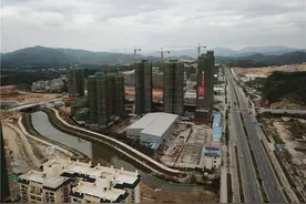 “冰封”930天的深汕特别合作区楼市正式“解冻”一楼盘五成深圳人咨询图片