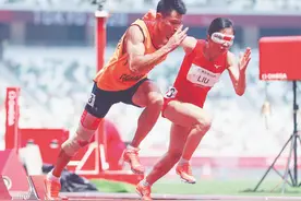 赛场之上，那一抹自强不息的身影——记东京残奥会上奋勇拼搏的中国残疾人运动员图片