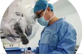 东北国际医院妙手“术”写“鬼斧神工” 精准切除大脑深部肿瘤图片