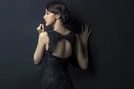 美女演员模特米露图片