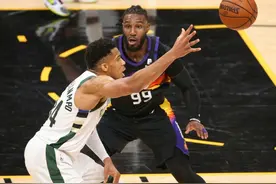 NBA顶级3D！保罗和布克特意打电话招募他，季后赛正负值+133.2图片