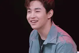 今天扒叔要说一位男星的瓜哦图片