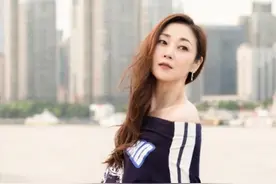 万绮雯自曝厌倦拍剧，入行多年很不开心，已携丈夫移居内地开民宿图片