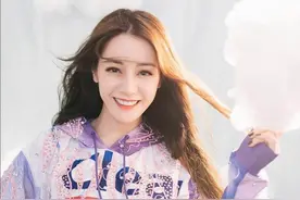 丸子头已经不流行了，今年这6种“发型”是真火，简单大方显脸小图片