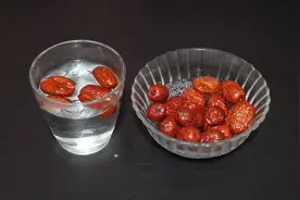 这才是红枣泡水的正确方法，学会别再泡错了，快告诉家人和朋友视频封面