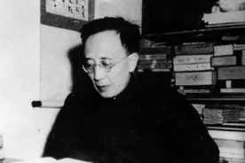 铮铮铁骨郭沫若，为何被黑这么惨？真相总会大白图片