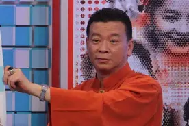 台湾男星骤逝，坐沙发突昏迷送医抢救不治身亡，生前患有多种疾病图片