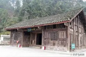 最奇葩的湖北贫困户：住着价值8亿的金丝楠木祖屋，却靠低保度日图片