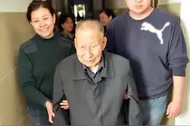 河北百岁老人走失，大喊上刺刀杀鬼子，身份揭露后引起轰动图片