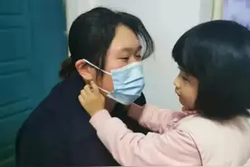 郑州地铁人坚守岗位 用行动诠释劳动美图片