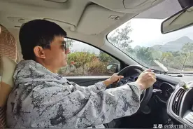 广东旅游，在路边饭店三个人点了三个菜，网友一看评论区“炸”了图片