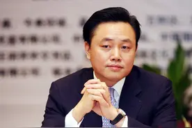 “一代枭雄”黄光裕，这三个人助他走上“人生之巅”图片