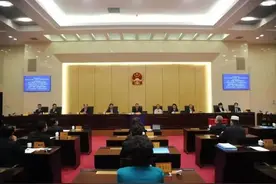 王品木任济南市人民政府秘书长 4位局长上任图片