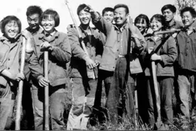 知青往事：在农村插队九年准备做上门女婿之时，他却招工回城了图片