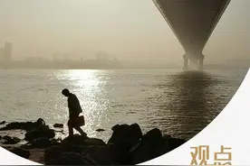 解封第一天，武汉又哭了图片