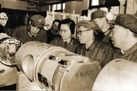 1964年，耗资28亿！中国第一颗原子弹爆炸成功，美国是啥反应？图片
