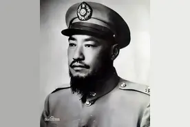 马步芳在沙特吹了个牛，竟和刘德华爱情悲剧名曲，产生一丁点联系图片