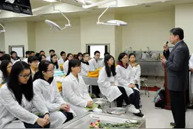 新一代医学院“四大天团”，协和地位依旧，齐鲁却已沦为过去式图片