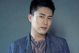 杜淳的女人缘一点不比他父亲的差图片