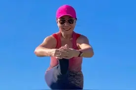 张京49岁拿下硕士，66岁活出自己：每一种优秀，都有一段静默时光图片
