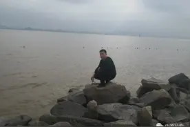 【爸爸是警察】世界上最帅的爸爸图片