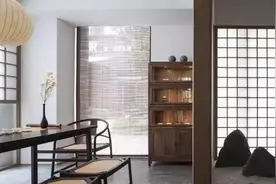 在家里建一间优雅的茶室，在清淡的茶香当中，聆听醉人的音乐图片