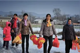 去了一趟外婆家，才明白亲情也是现实的：人穷的时候，不要走亲戚图片