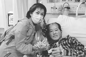 一路走好！TVB童颜男神张彦博继父病逝，花70万买车接送其看病图片