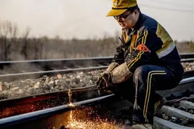 为什么高铁路线要修得蜿蜒曲折，而不是直线呢？看完长见识了图片