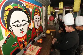 明后天小年，扫尘、祭灶不能忘，4种美食来报道，每一口都是年味图片