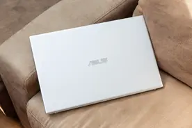 四窄边全面屏，VivoBook15s图赏，3K价位罕见的超高屏占比轻薄本图片