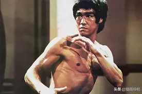 李小龙的腿，成龙的过肩摔，甄子丹的踢，功夫明星经典动作！图片