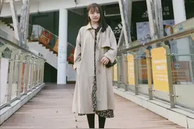 秋天风衣里面怎么搭？三个“高级套路”，穿出优雅气质，超时髦图片