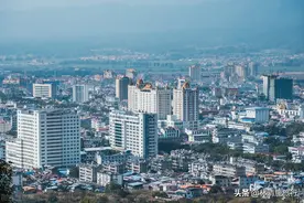 云南养老新选择—芒市！温泉丰富，房价便宜，年均温19.6℃图片