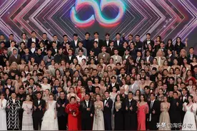 TVB台庆大合照排位好讲究，看合照分析小生花旦在TVB中的地位图片