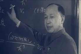 四年前，那个发誓为“伟大的美国”效忠的中国留学生，现状如何？图片