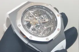 全球奢华运动腕表，爱彼皇家橡树 Concept 概念陀飞轮计时码表视频封面