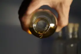 精油涂脸的正确方法是什么？图片