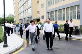 太原市万柏林区：杨俊民调研指导基层党组织建设和创城工作图片